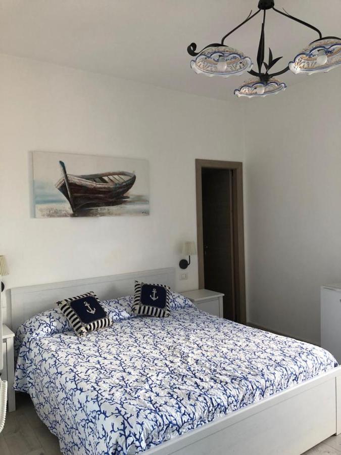 Deluxe Lipari Room Bagian luar foto